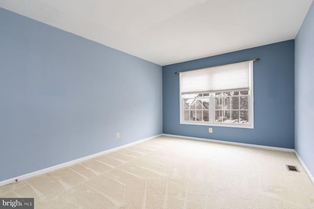 11 BOGEY CIR, Doylestown, PA 18901