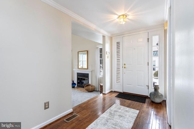 11 BOGEY CIR, Doylestown, PA 18901