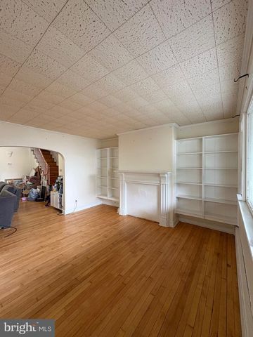 225 DORRANCE ST, Bristol, PA 19007