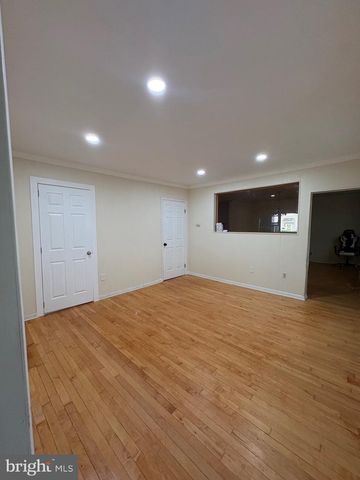 225 DORRANCE ST, Bristol, PA 19007