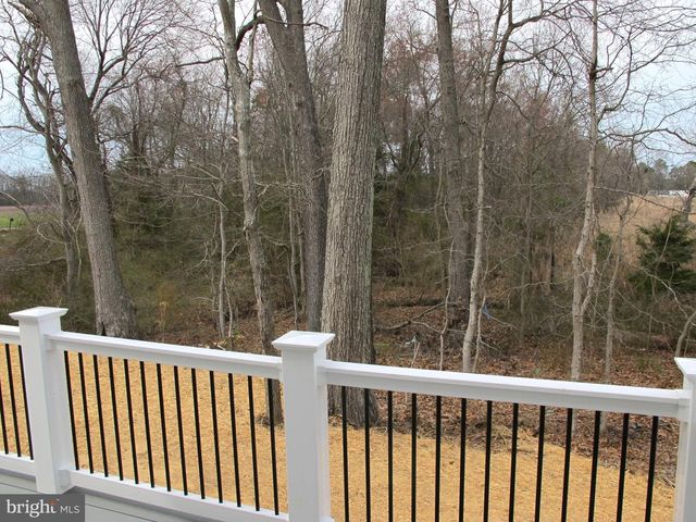 1252 SHORE DR, Colonial Beach, VA 22443