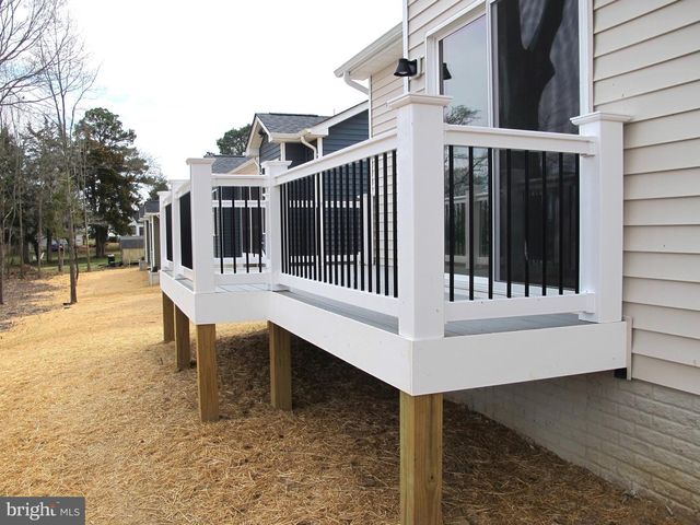 1252 SHORE DR, Colonial Beach, VA 22443