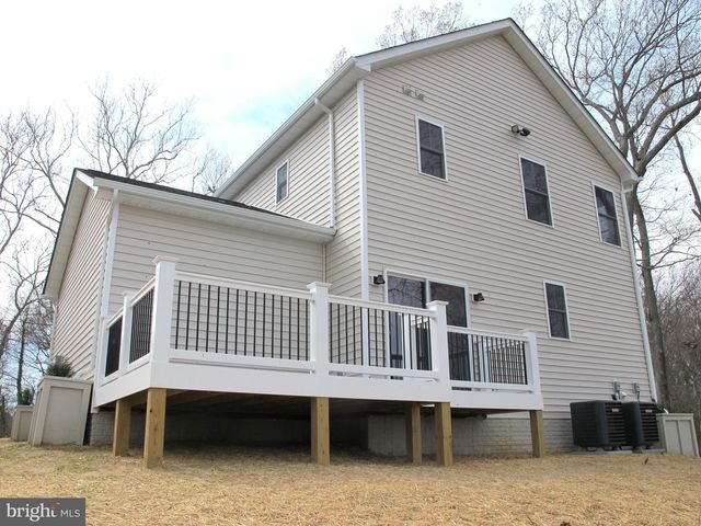 1252 SHORE DR, Colonial Beach, VA 22443