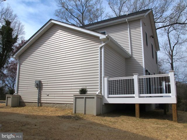 1252 SHORE DR, Colonial Beach, VA 22443