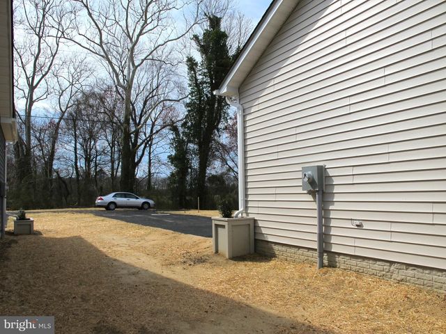 1252 SHORE DR, Colonial Beach, VA 22443