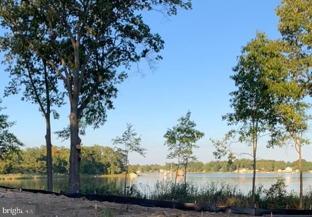 1252 SHORE DR, Colonial Beach, VA 22443