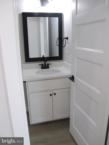 1252 SHORE DR, Colonial Beach, VA 22443