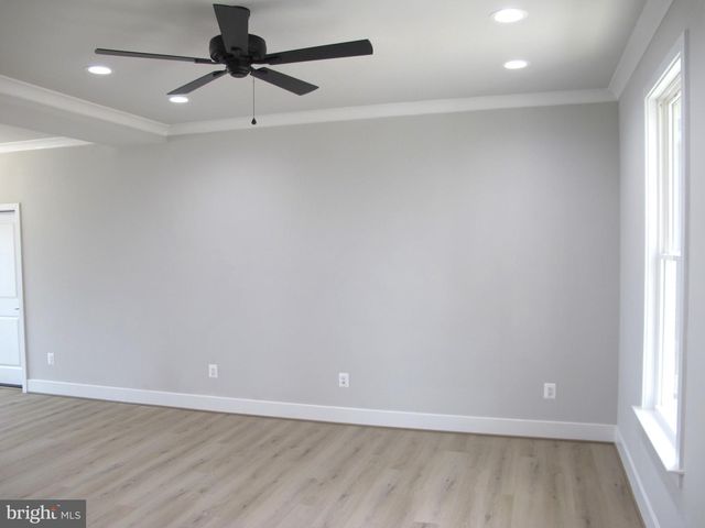 1252 SHORE DR, Colonial Beach, VA 22443