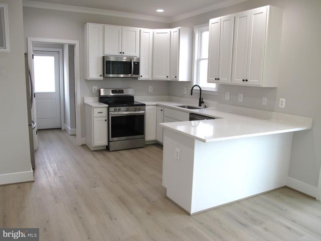 1252 SHORE DR, Colonial Beach, VA 22443