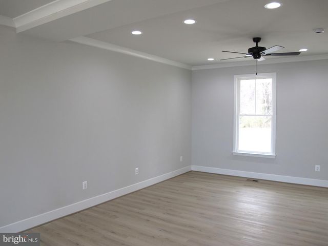 1252 SHORE DR, Colonial Beach, VA 22443