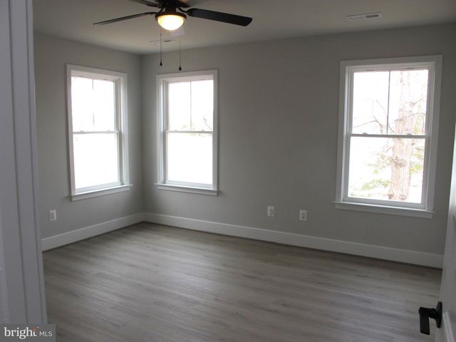 1252 SHORE DR, Colonial Beach, VA 22443