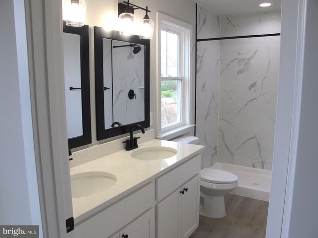 1252 SHORE DR, Colonial Beach, VA 22443