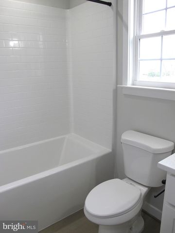 1252 SHORE DR, Colonial Beach, VA 22443