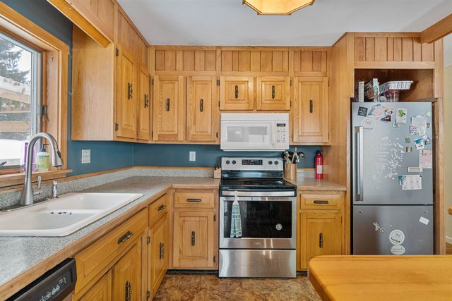 1 Kennedy Drive, Waterbury, VT 05676