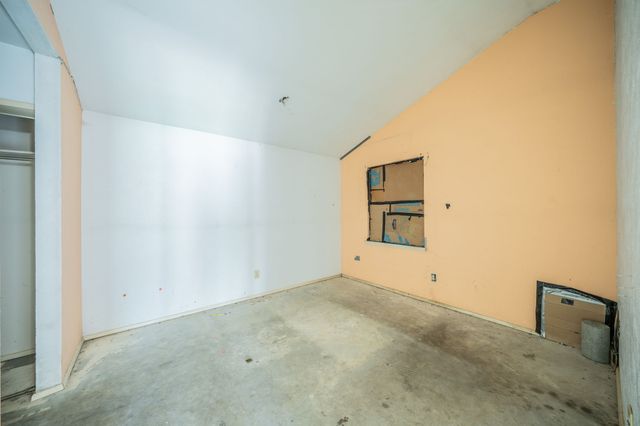 2031 Sharpshire Lane, Arlington, TX 76014
