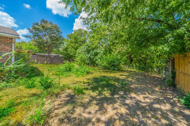 2031 Sharpshire Lane, Arlington, TX 76014