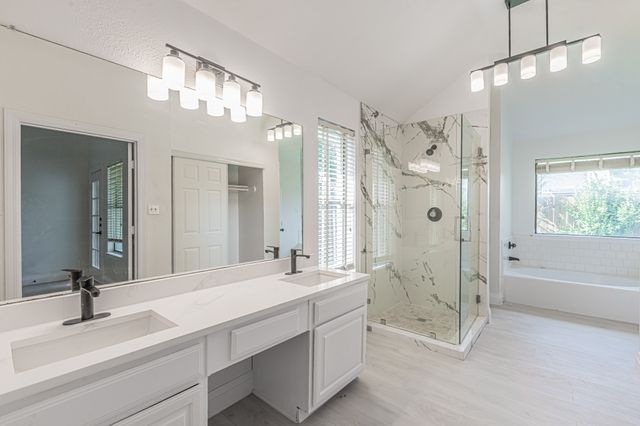 2850 Fenwick Street, Grand Prairie, TX 75052