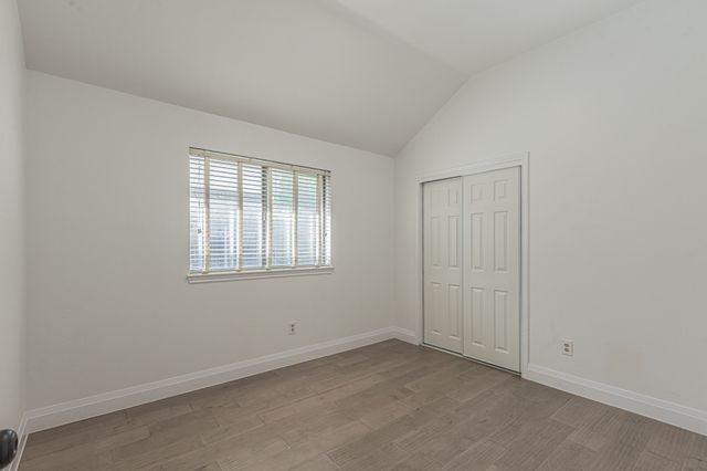 2850 Fenwick Street, Grand Prairie, TX 75052