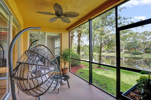 8041 NW 127TH Lane 3-C, Parkland, FL 33076