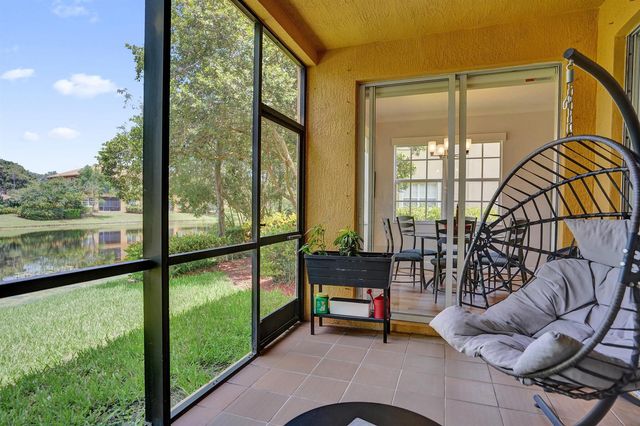 8041 NW 127TH Lane 3-C, Parkland, FL 33076