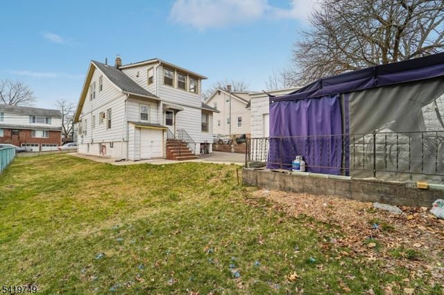 66 Buschmann Ave, Haledon Boro, NJ 07508