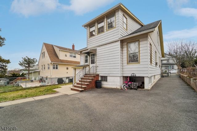 66 Buschmann Ave, Haledon Boro, NJ 07508