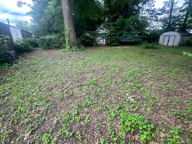 935 Lorine Lane, Paducah, KY 42001