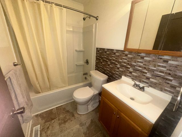 935 Lorine Lane, Paducah, KY 42001