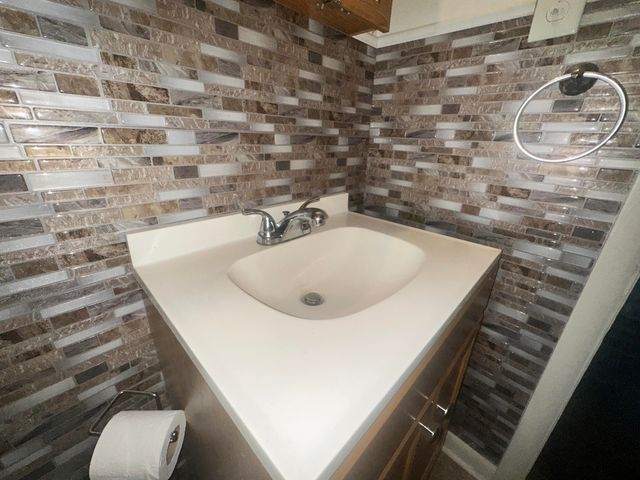 935 Lorine Lane, Paducah, KY 42001