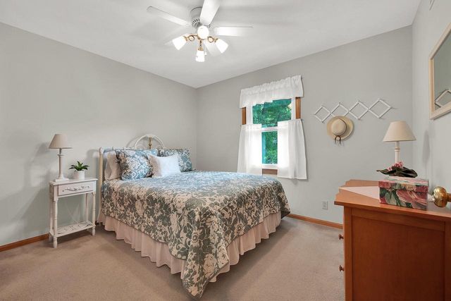 7941 S Cecily DRIVE, Oak Creek, WI 53154
