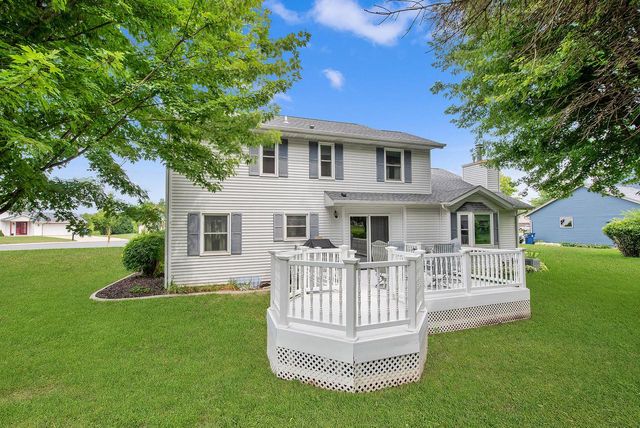 7941 S Cecily DRIVE, Oak Creek, WI 53154