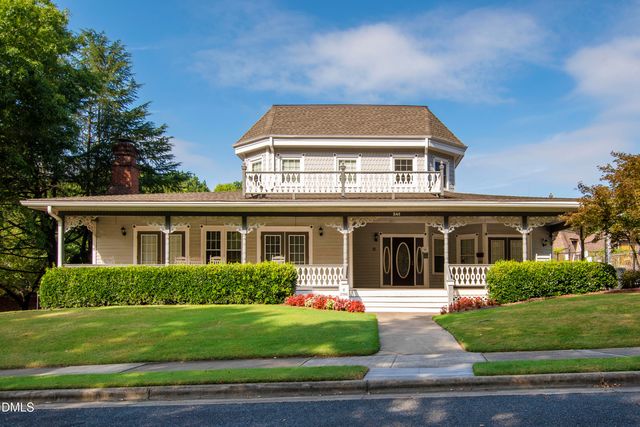 249 Summerwalk Circle, Chapel Hill, NC 27517