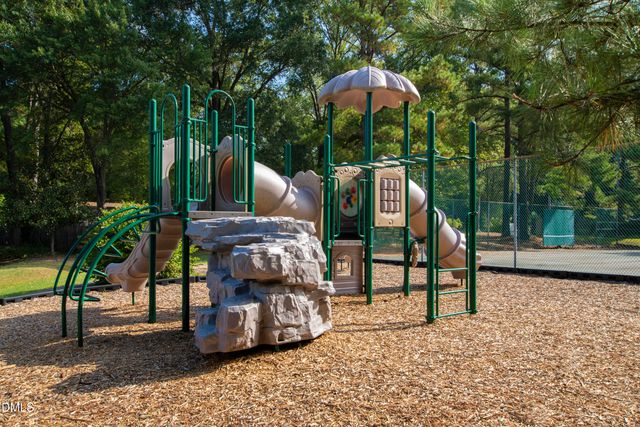 249 Summerwalk Circle, Chapel Hill, NC 27517