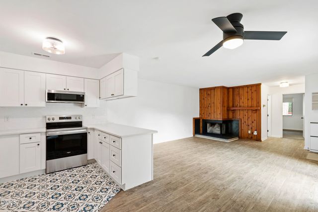 249 Summerwalk Circle, Chapel Hill, NC 27517