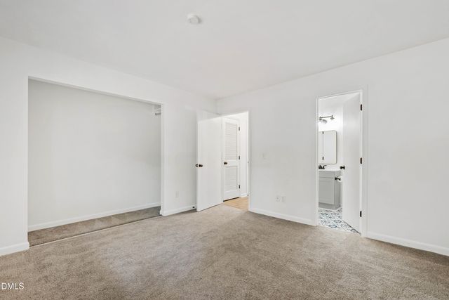 249 Summerwalk Circle, Chapel Hill, NC 27517