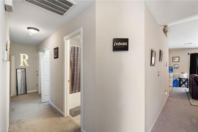 5137 Mount Hope Drive, Winston-salem, NC 27107