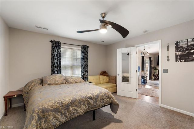 5137 Mount Hope Drive, Winston-salem, NC 27107