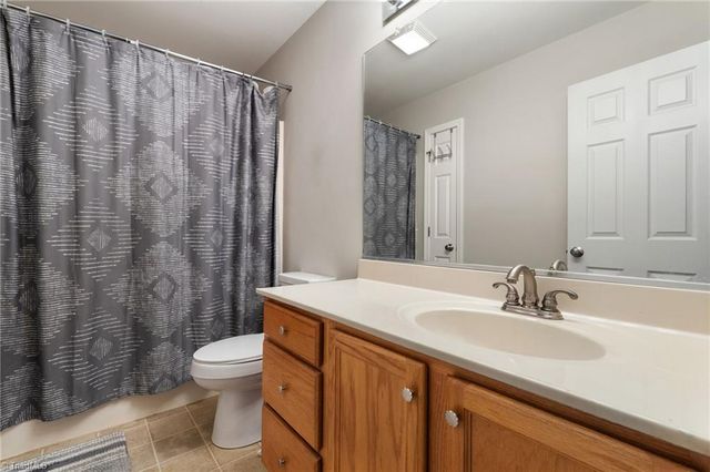 5137 Mount Hope Drive, Winston-salem, NC 27107