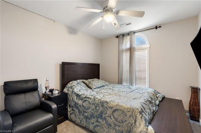 5137 Mount Hope Drive, Winston-salem, NC 27107