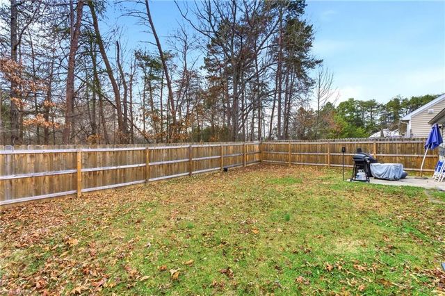 5137 Mount Hope Drive, Winston-salem, NC 27107