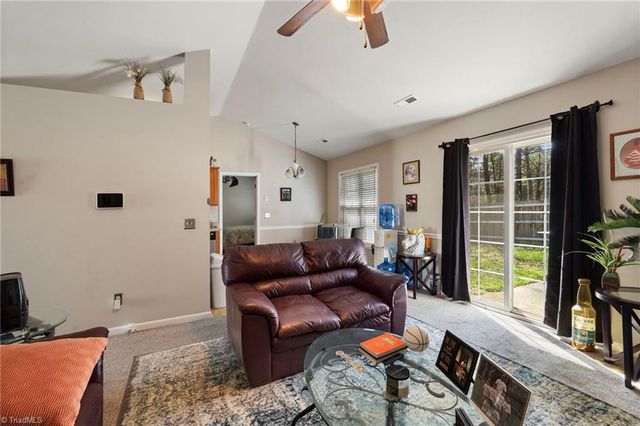 5137 Mount Hope Drive, Winston-salem, NC 27107