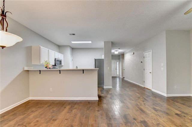 392 Parc River Boulevard, Lawrenceville, GA 30046