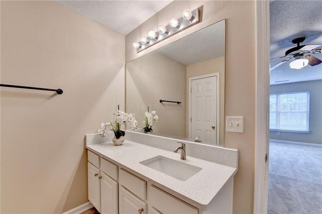 392 Parc River Boulevard, Lawrenceville, GA 30046