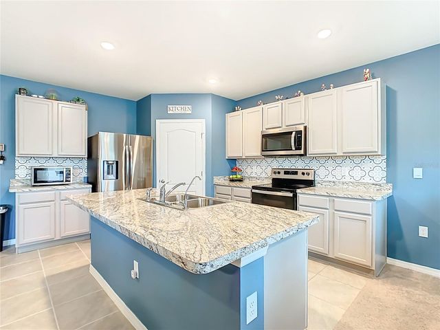 755 AUBURN GROVE COURT, Auburndale, FL 33823