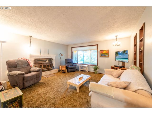 4708 Ne CRESTON Ave, Vancouver, WA 98663