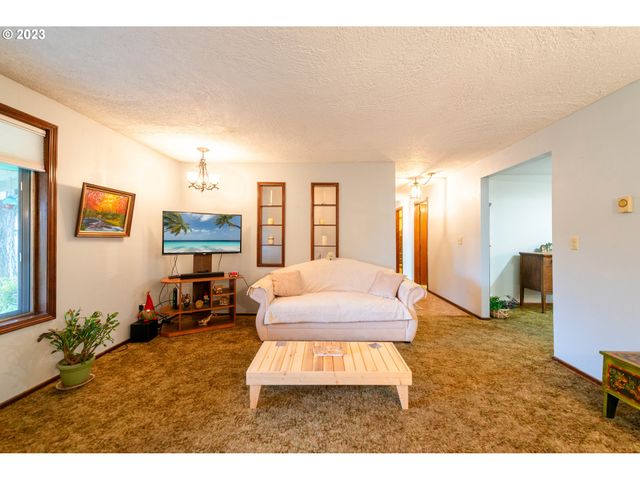 4708 Ne CRESTON Ave, Vancouver, WA 98663