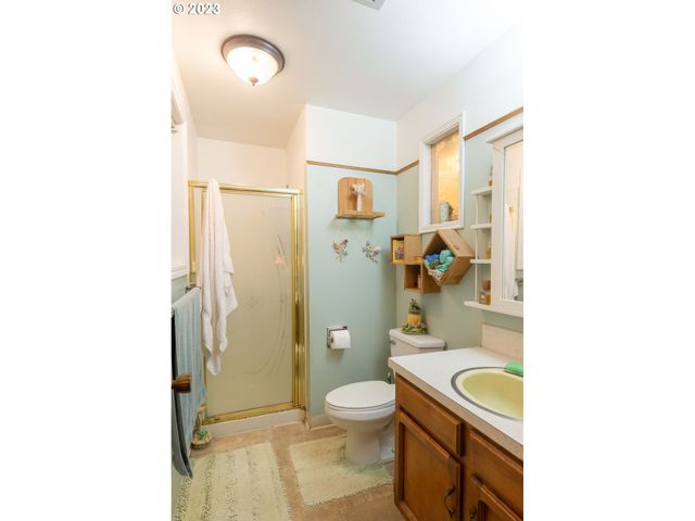 4708 Ne CRESTON Ave, Vancouver, WA 98663