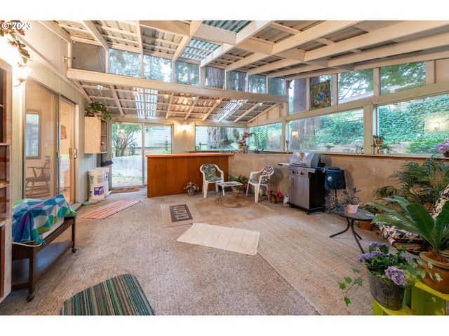 4708 Ne CRESTON Ave, Vancouver, WA 98663