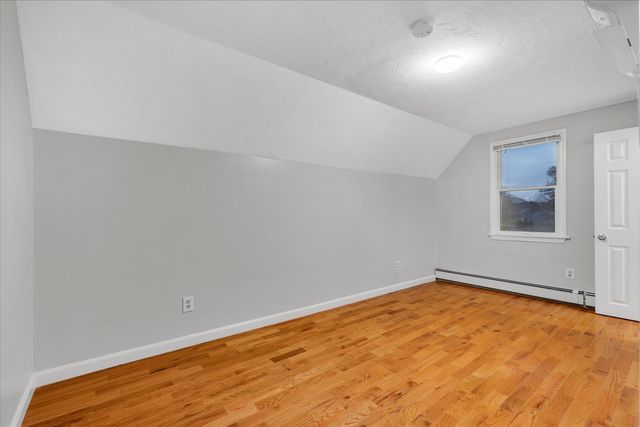 3 Muriel Lane, Teaticket, MA 02536