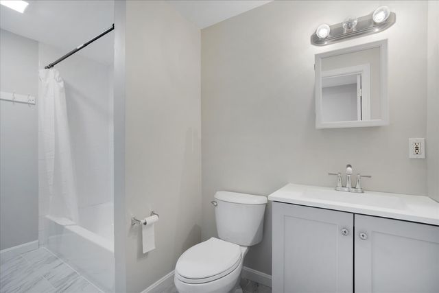 3 Muriel Lane, Teaticket, MA 02536